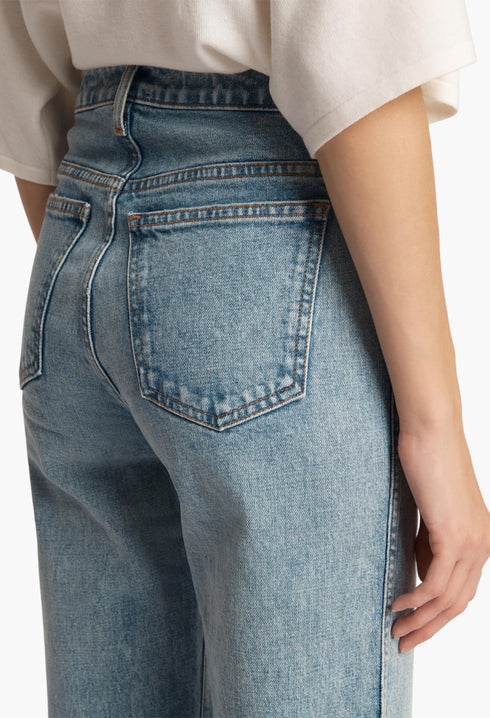 Danielle Stretch Jean